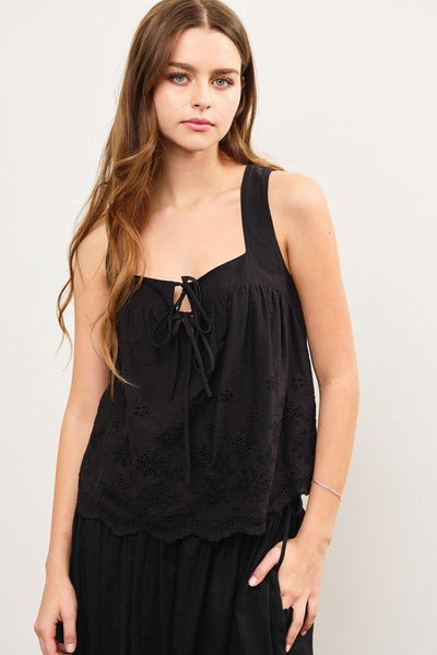 Evelyn Eyelet Top - Bel Air Boutique