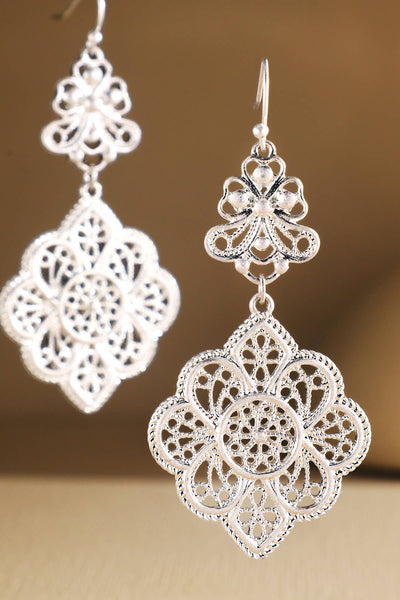 Filigree Quatrefoil Dangle Earrings - Bel Air Boutique