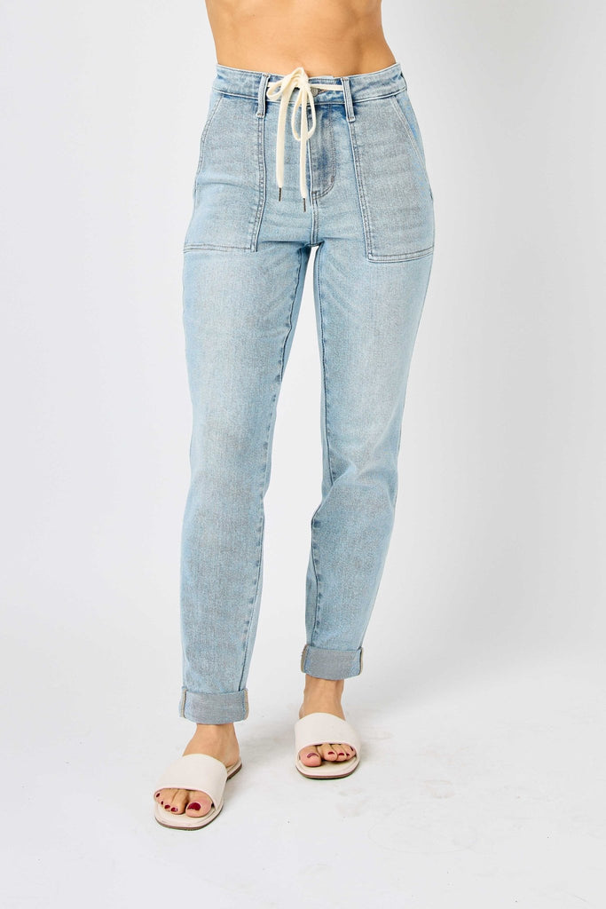 My favorite pair of judy blue jeans to date! High rise, tummy control